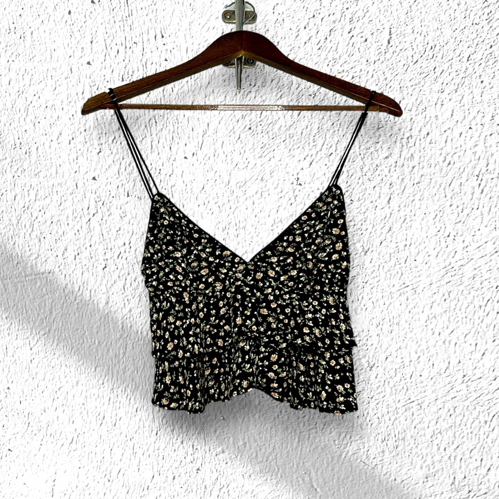 Mahina Floral black crop tank top, size M